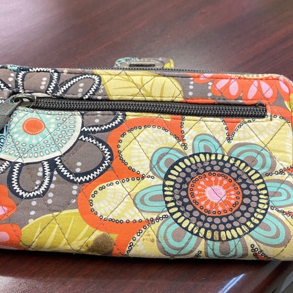 Vera Bradley Multicolor Floral Wallet - Picture 13 of 13